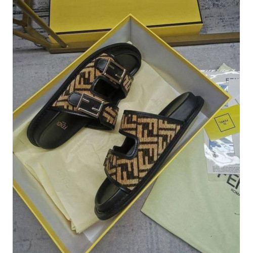 NU-PIED HOMME MARQUE FENDI POINTURE 41 --- 46