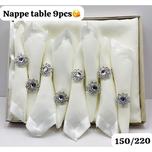 SET DE 9 TAPIS DE TABLE ( 1NAPPE+ 8 TORCHONS )