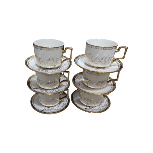 Ensemble tasses et sous tasses 12piéces avec un déco d'arbre doré