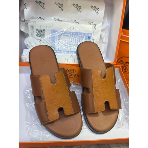 Sandale Homme marque HERMÉS pointure 41 --- 46