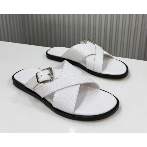 Sandale blanche à lanières croisées pointure 40-46