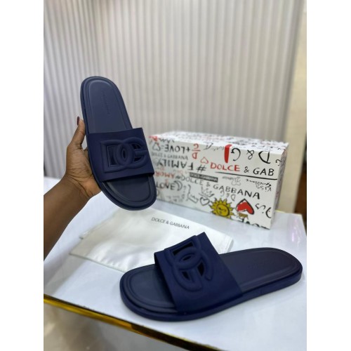 Nu pied homme marque DOLCE&GABBANA pointure 40-46